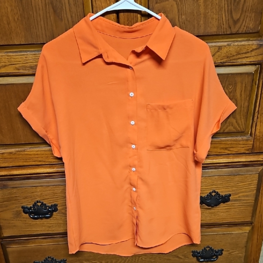 Peach Women's Button-Up Top